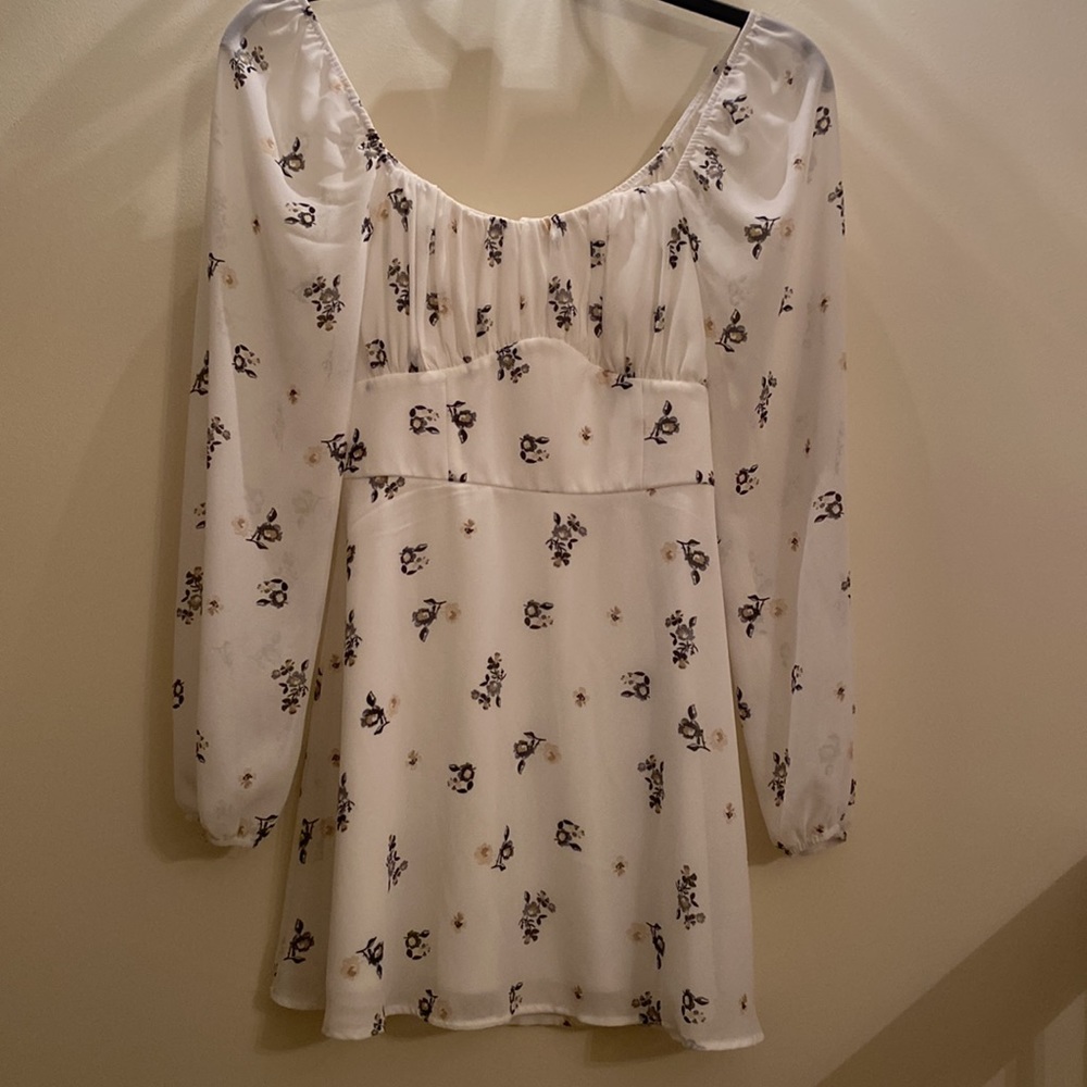 Women’s Floral Long Sleeve Dress